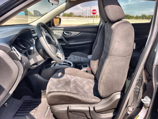Thumbnail: 2016 Nissan Rogue - 12