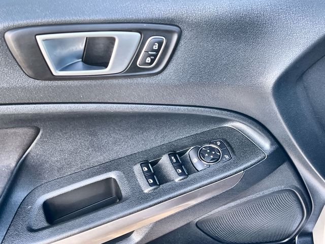 Thumbnail: 2019 Ford EcoSport - 30