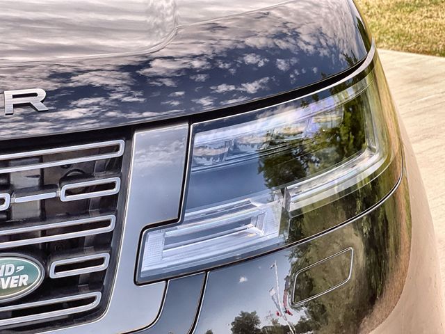 Thumbnail: 2024 Land Rover Range Rover - 25