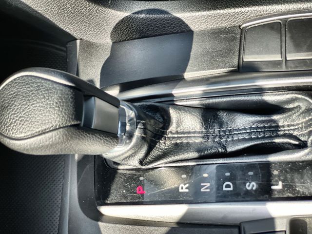 Thumbnail: 2018 Honda Civic - 16