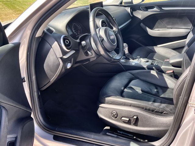 Thumbnail: 2016 Audi A3 - 11