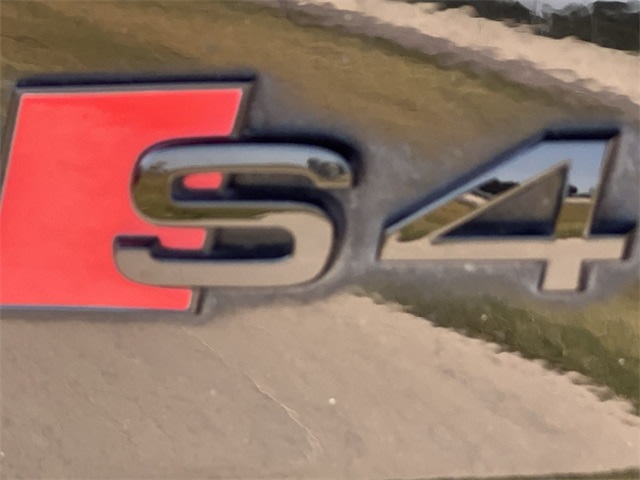 Thumbnail: 2022 Audi S4 - 21