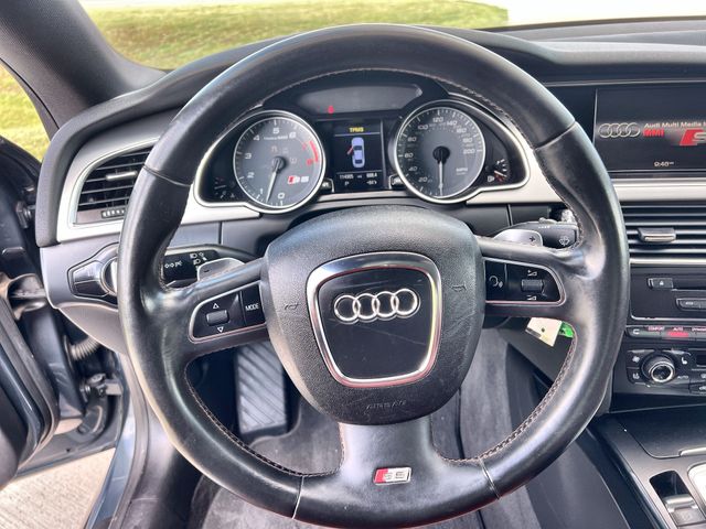 Thumbnail: 2009 Audi S5 - 9