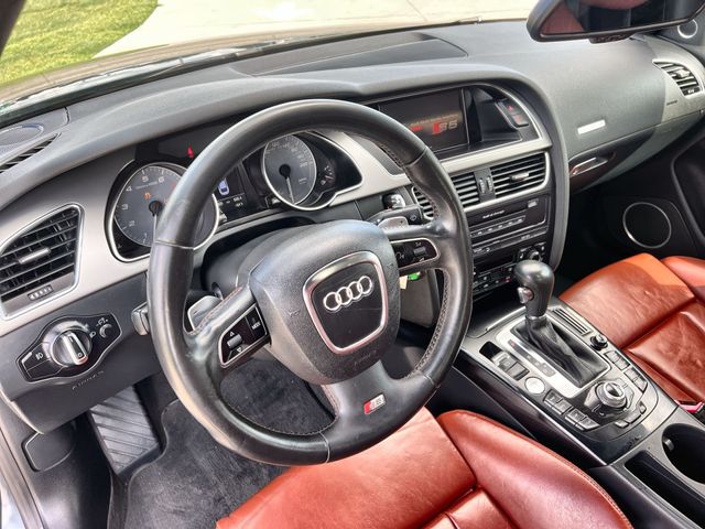Thumbnail: 2009 Audi S5 - 2