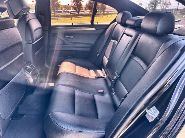 Thumbnail: 2014 BMW 5 Series - 13