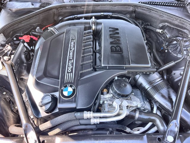 Thumbnail: 2014 BMW 5 Series - 9