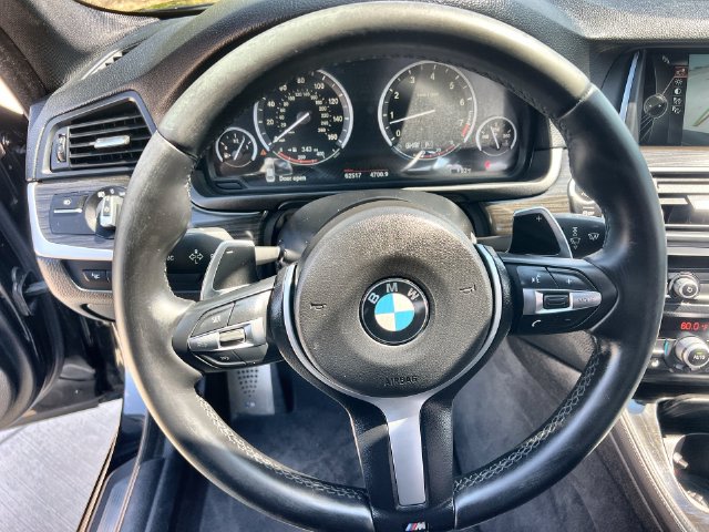 Thumbnail: 2014 BMW 5 Series - 10