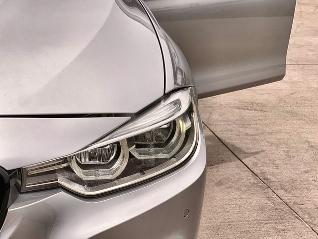 Thumbnail: 2018 BMW 3 Series - 24