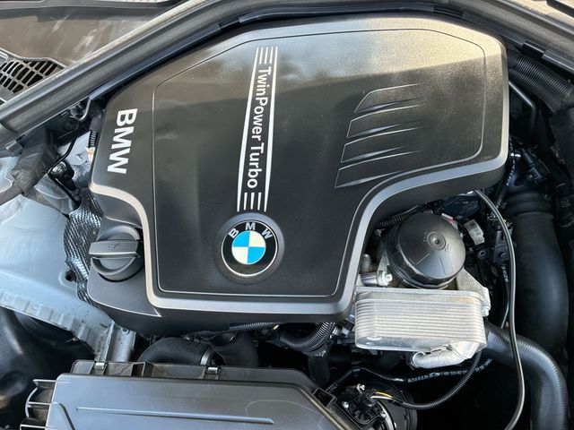 Thumbnail: 2016 BMW 3 Series - 9