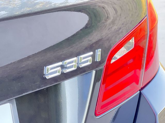 Thumbnail: 2013 BMW 5 Series - 7