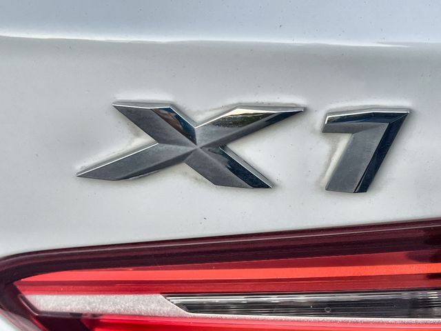 Thumbnail: 2016 BMW X1 - 21