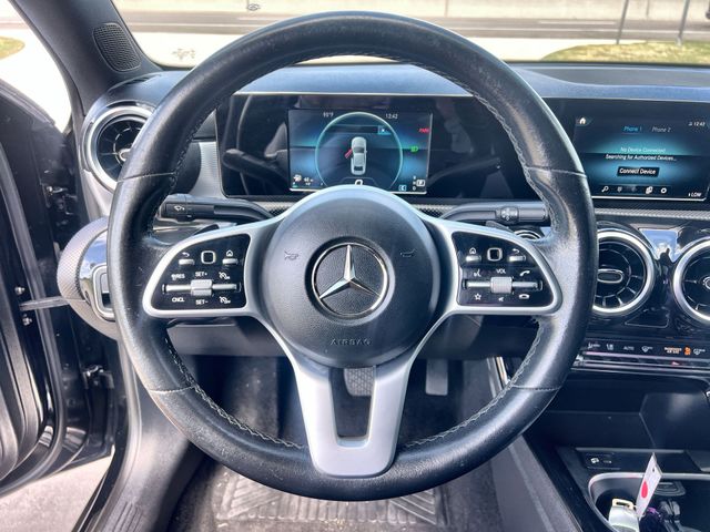 Thumbnail: 2019 Mercedes-Benz A-Class - 10