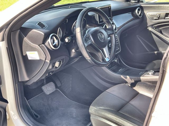 Thumbnail: 2014 Mercedes-Benz CLA - 13