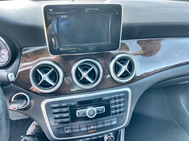 Thumbnail: 2014 Mercedes-Benz CLA - 23