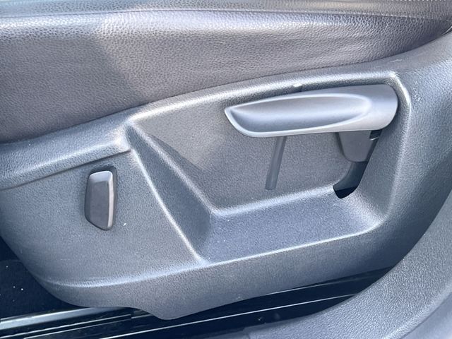 Thumbnail: 2016 Volkswagen Tiguan - 30