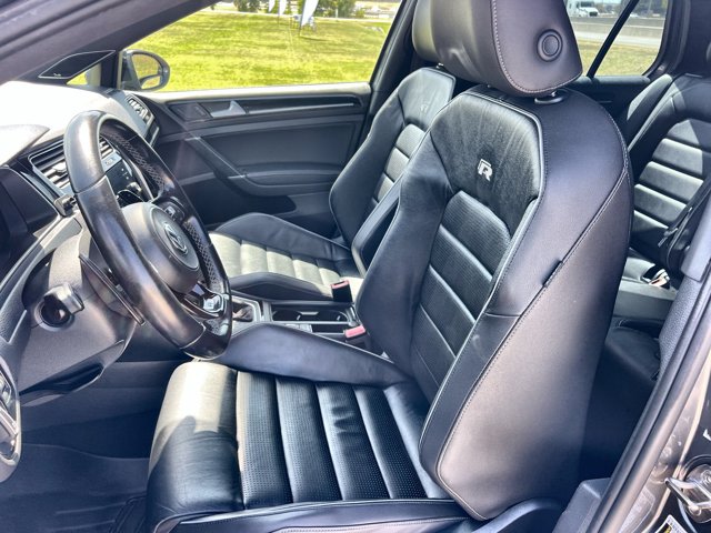 Thumbnail: 2019 Volkswagen Golf - 12