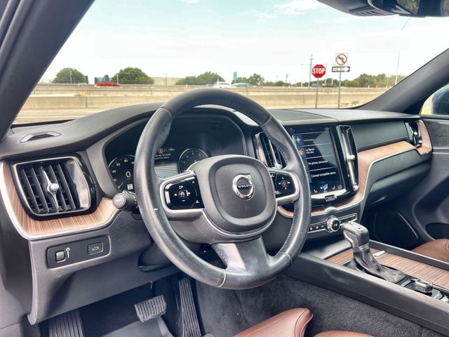 Thumbnail: 2021 Volvo XC60 - 2