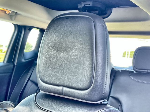 Thumbnail: 2016 Jeep Renegade - 25