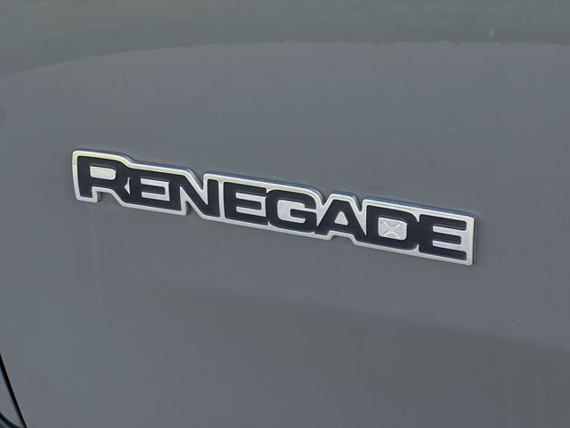Thumbnail: 2021 Jeep Renegade - 7