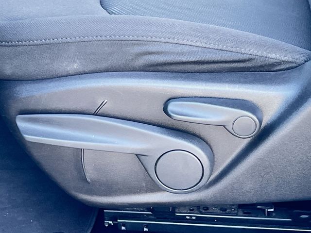 Thumbnail: 2021 Jeep Renegade - 31