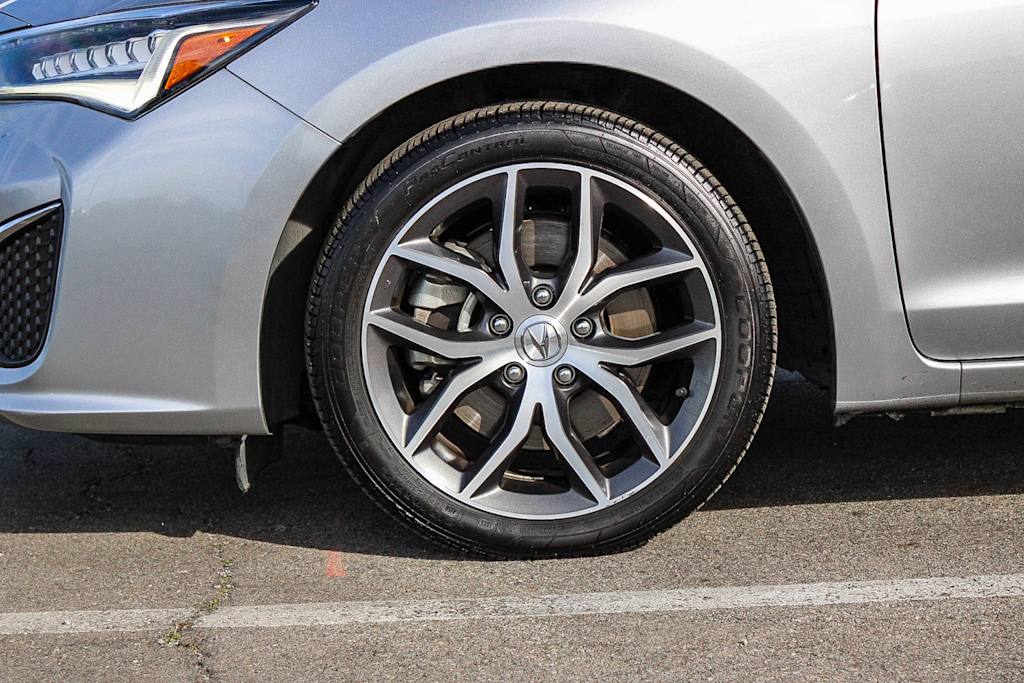 Thumbnail: 2020 Acura ILX - 19