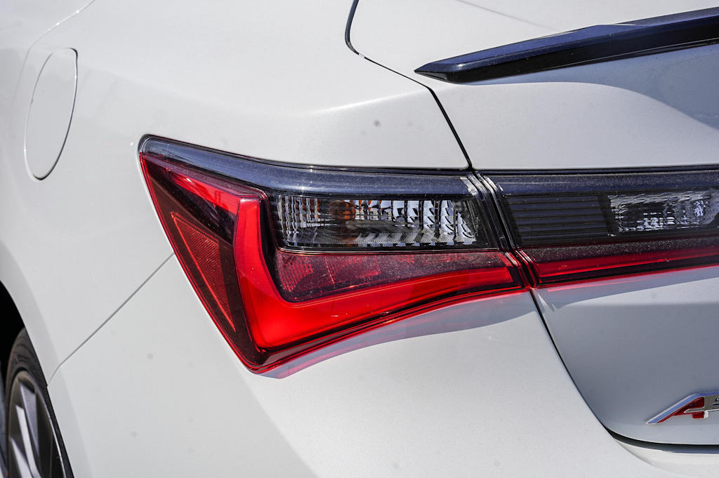 Thumbnail: 2021 Acura ILX - 20