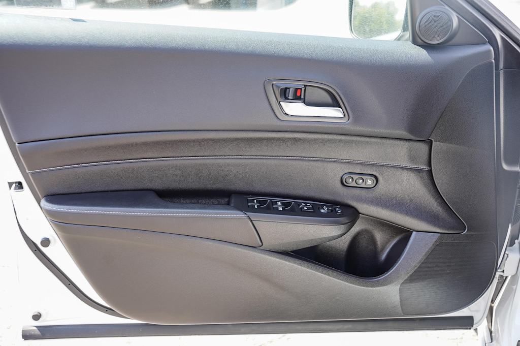 Thumbnail: 2021 Acura ILX - 25