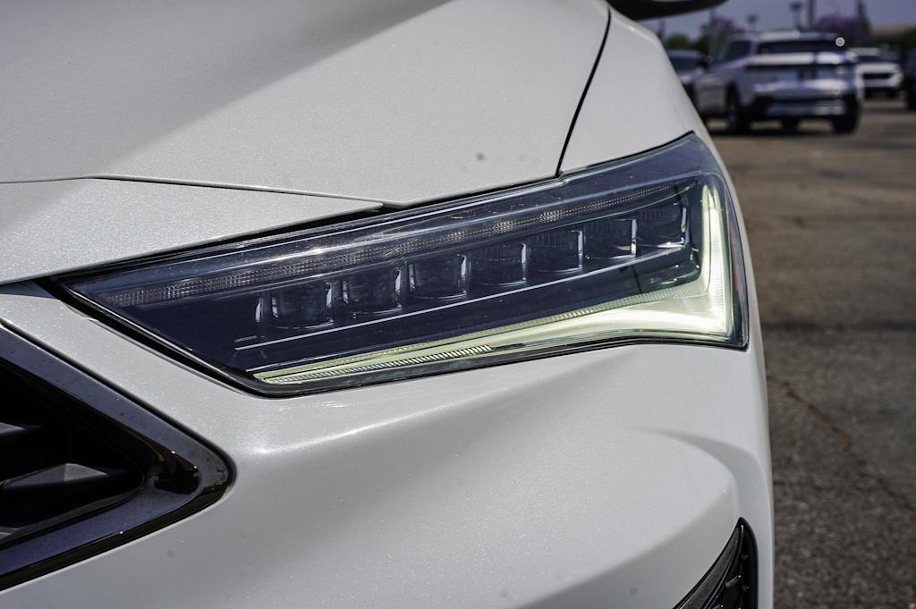 Thumbnail: 2021 Acura ILX - 22