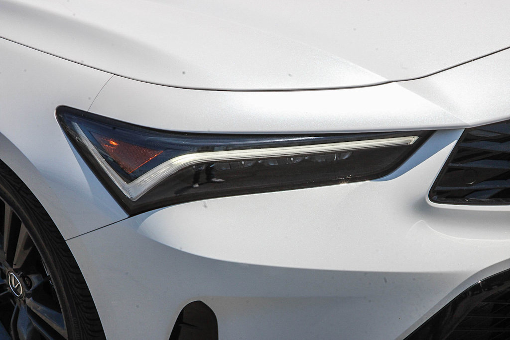 Thumbnail: 2025 Acura Integra - 16
