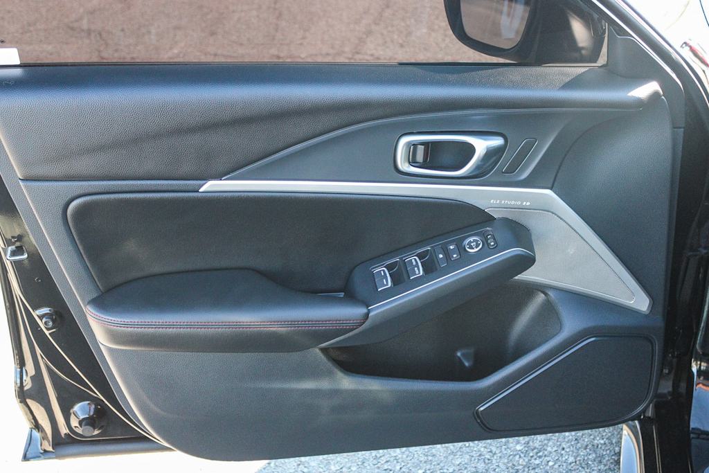 Thumbnail: 2024 Acura Integra - 21