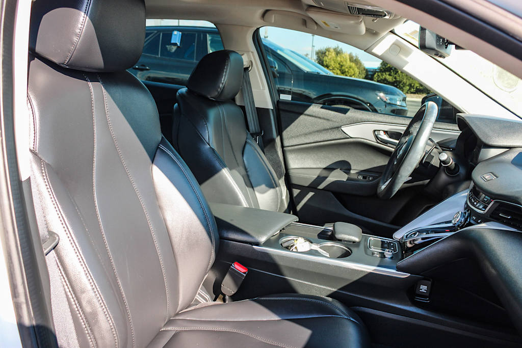 Thumbnail: 2023 Acura TLX - 9