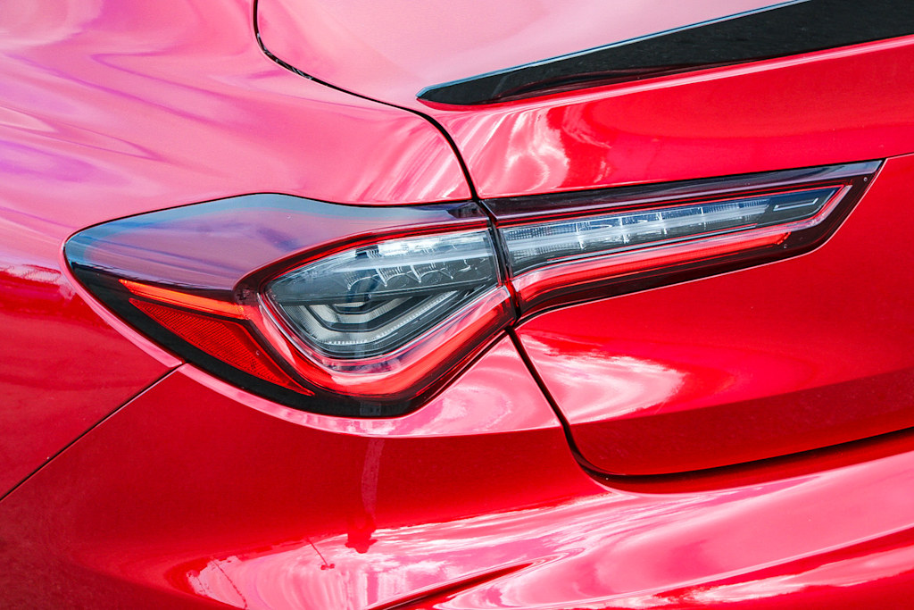 Thumbnail: 2022 Acura TLX - 22