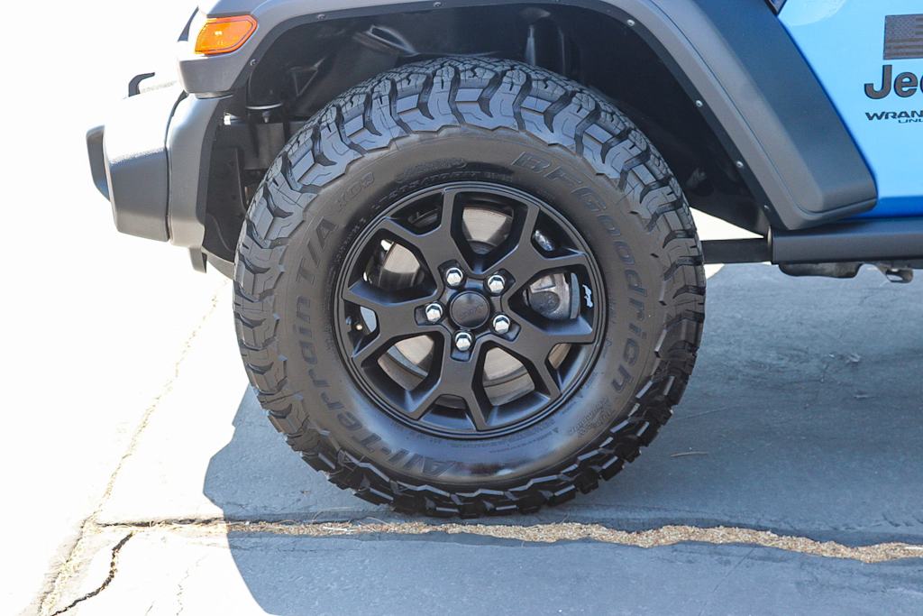 Thumbnail: 2022 Jeep Wrangler - 21