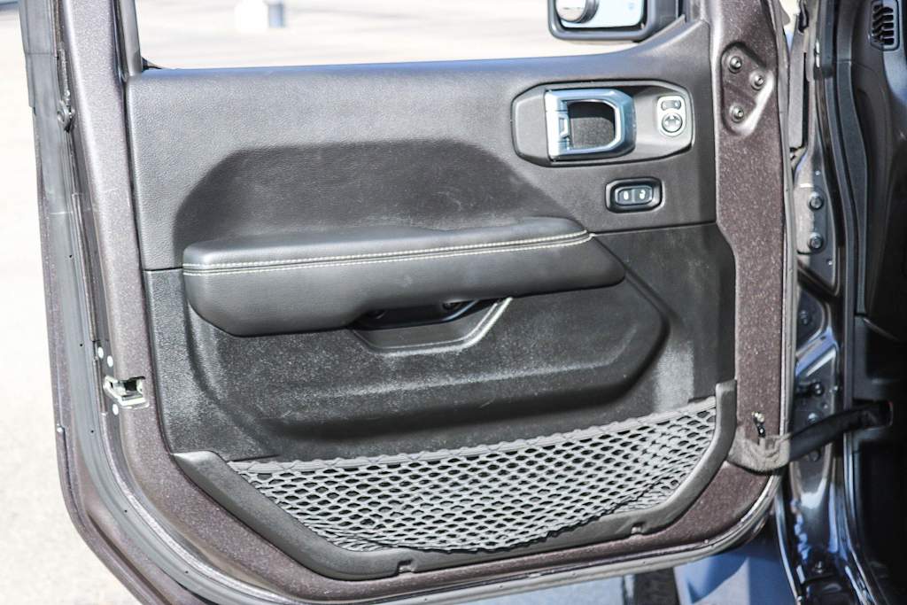Thumbnail: 2023 Jeep Wrangler - 24