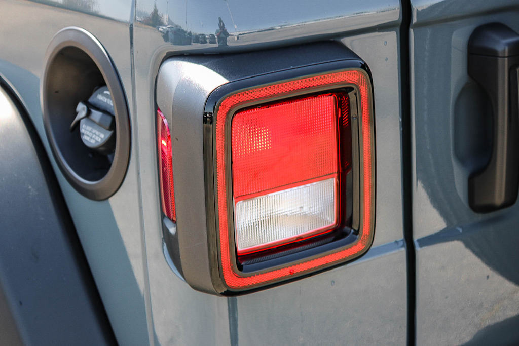 Thumbnail: 2026 Jeep Wrangler - 21