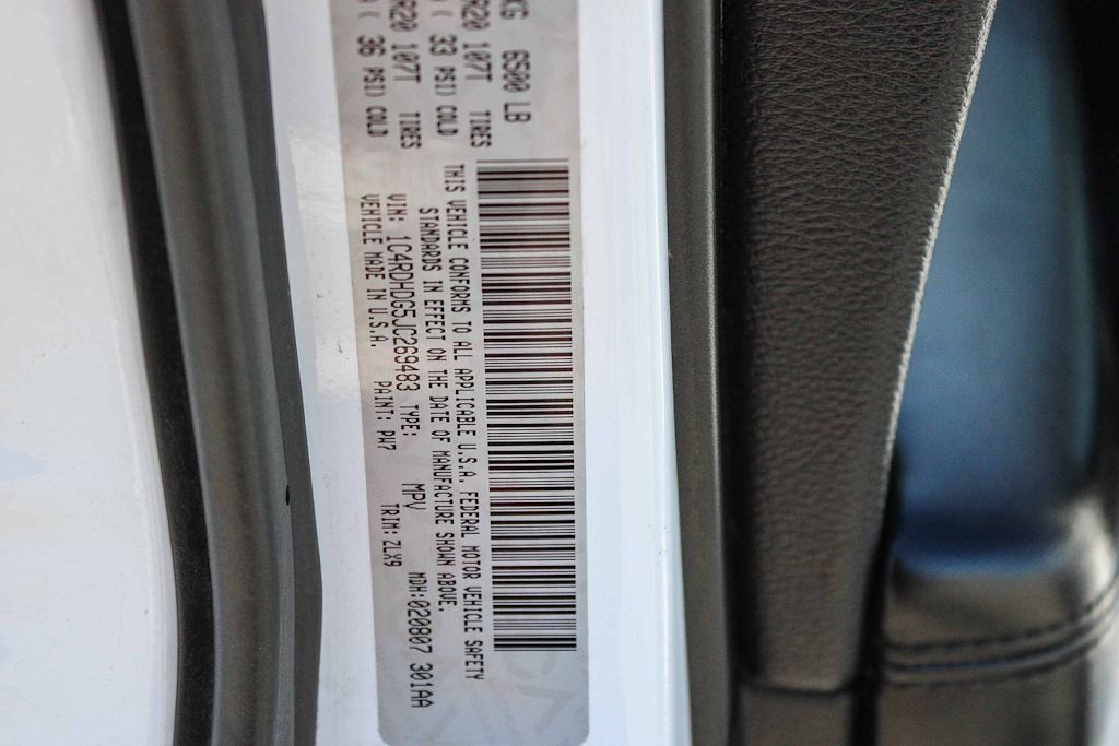 Thumbnail: 2018 Dodge Durango - 17