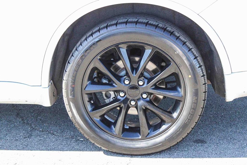 Thumbnail: 2018 Dodge Durango - 7