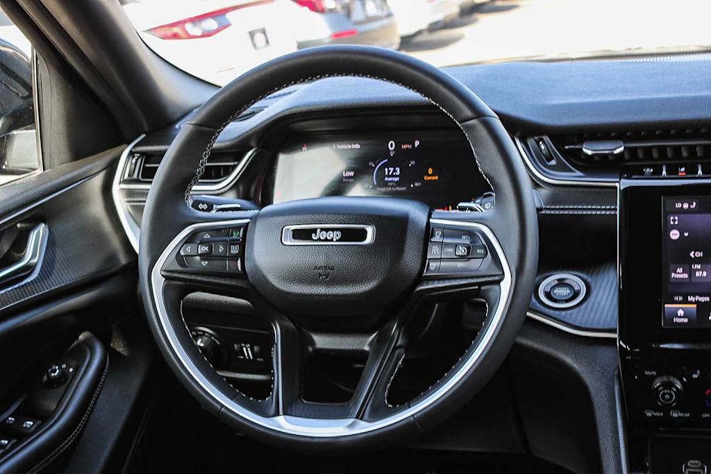 Thumbnail: 2024 Jeep Grand Cherokee - 13
