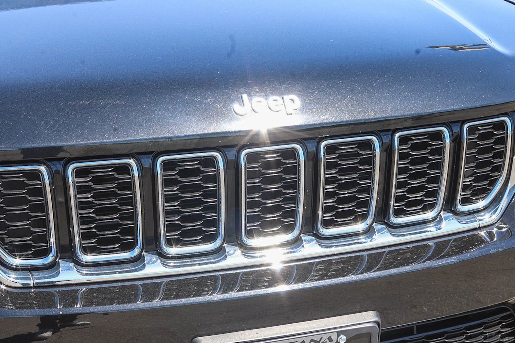 Thumbnail: 2024 Jeep Grand Cherokee - 20