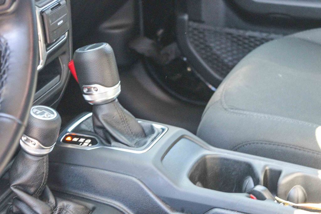 Thumbnail: 2021 Jeep Gladiator - 10