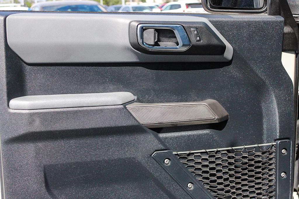 Thumbnail: 2022 Ford Bronco - 24