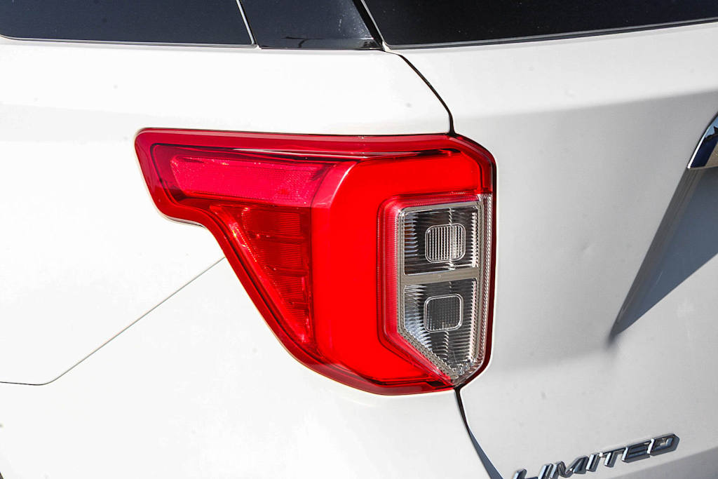 Thumbnail: 2022 Ford Explorer - 22