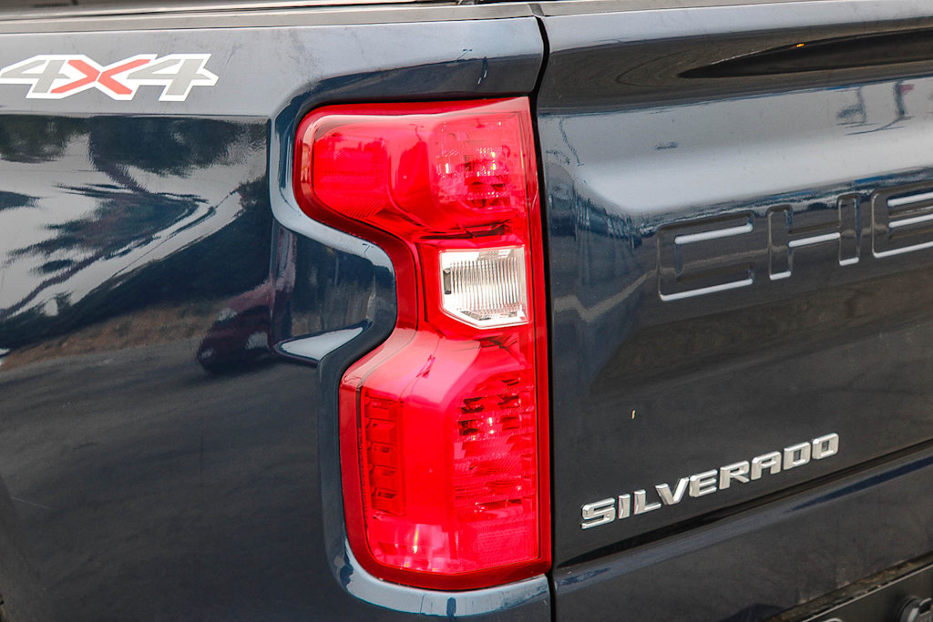 Thumbnail: 2022 Chevrolet Silverado 1500 - 21