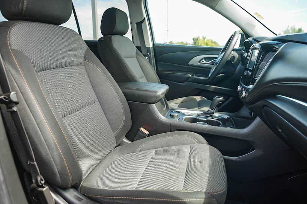 Thumbnail: 2019 Chevrolet Traverse - 8