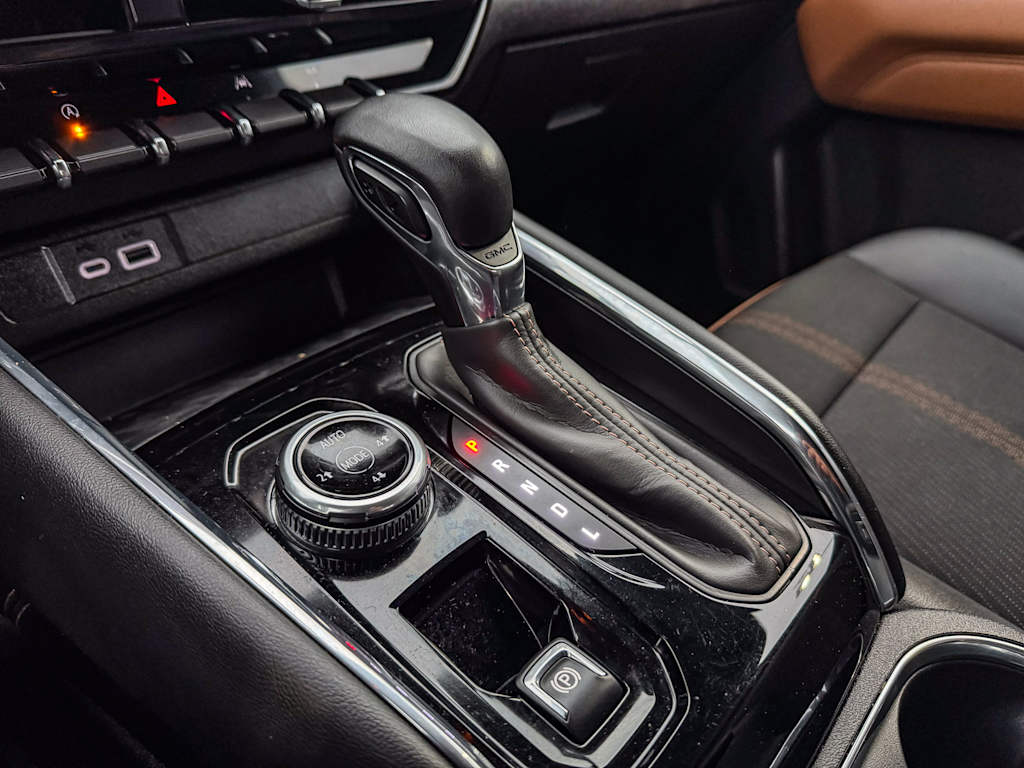 Thumbnail: 2023 GMC Canyon - 13