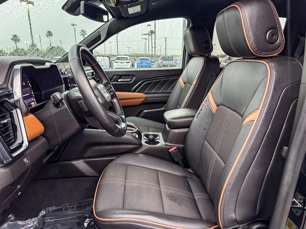 Thumbnail: 2023 GMC Canyon - 10