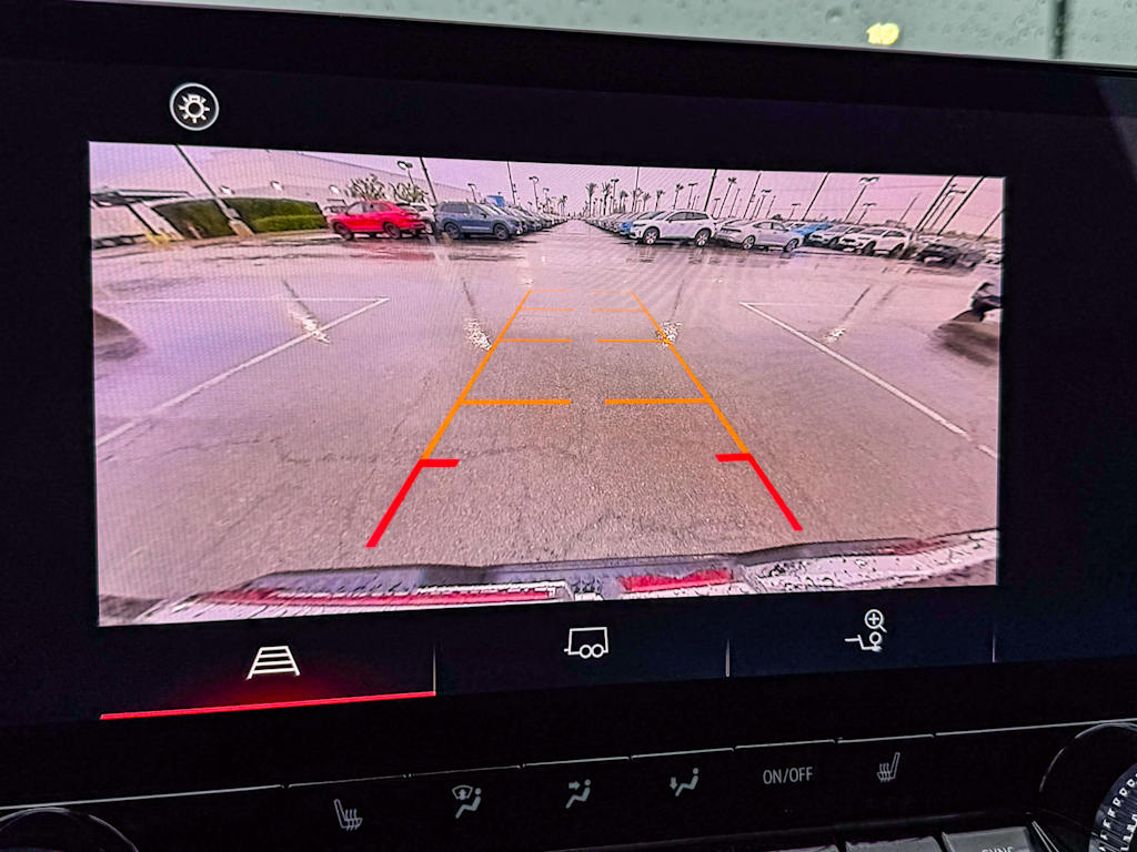 Thumbnail: 2023 GMC Canyon - 24