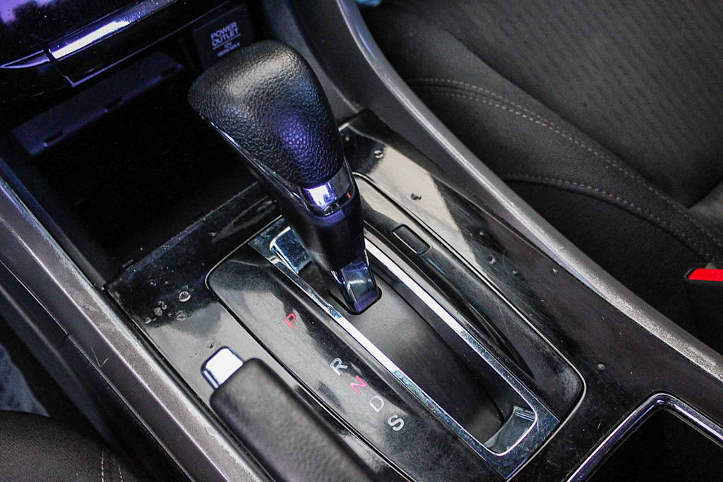 Thumbnail: 2016 Honda Accord - 15