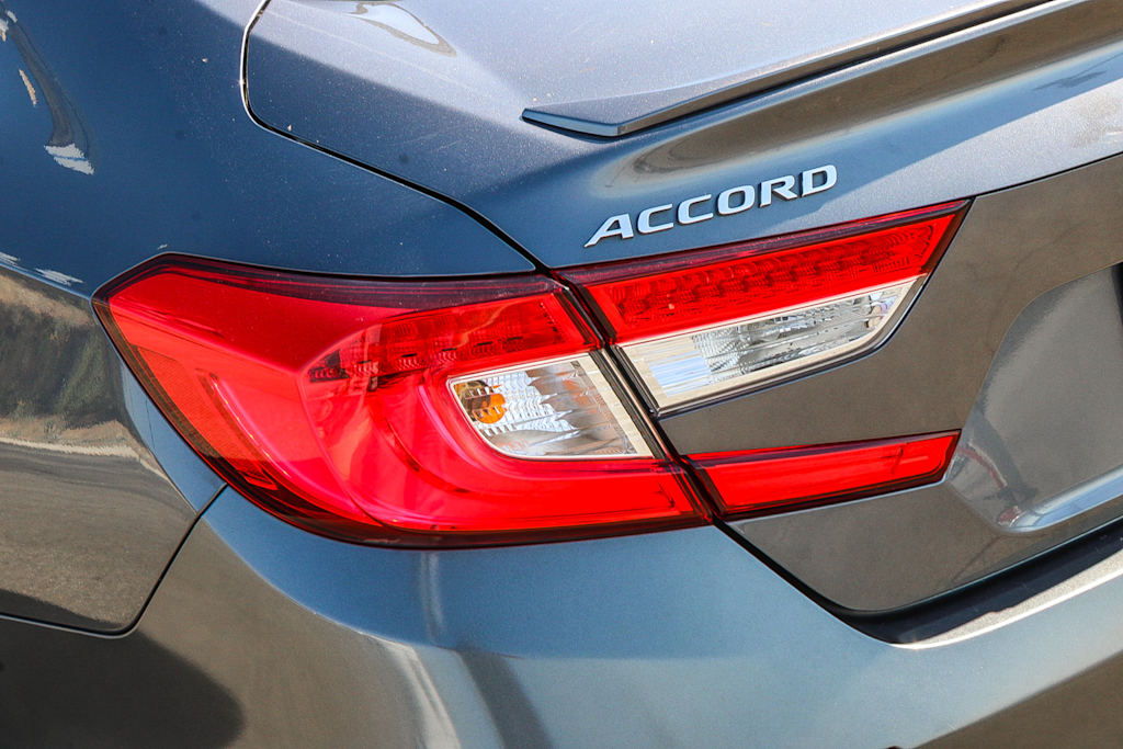 Thumbnail: 2019 Honda Accord - 22