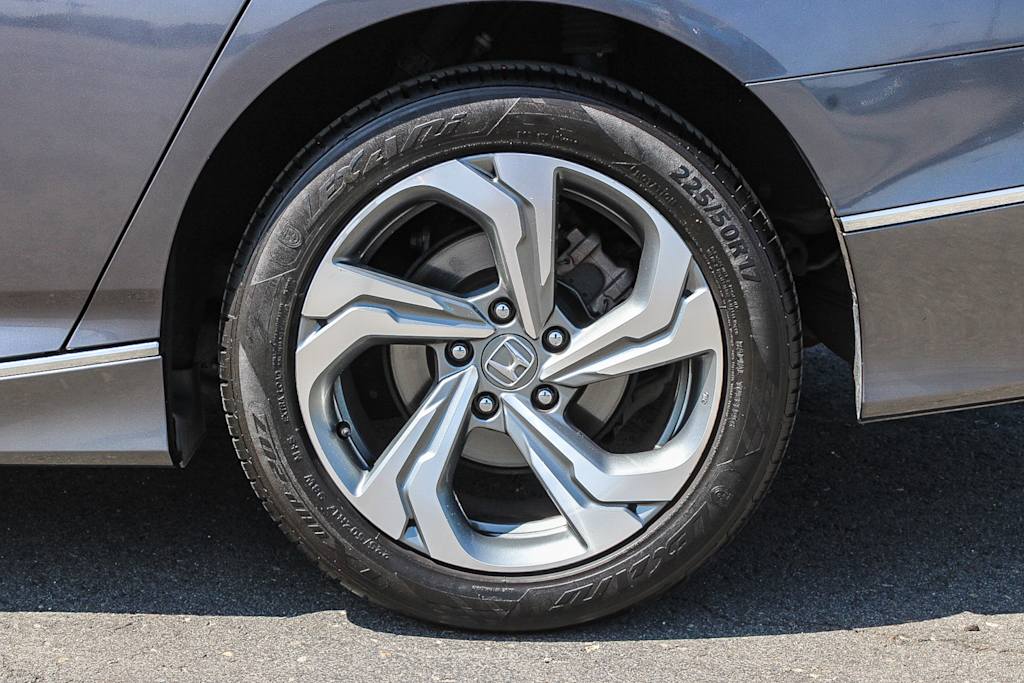 Thumbnail: 2018 Honda Accord - 6